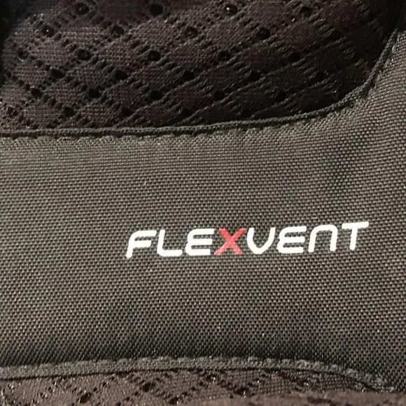 NORTH FACE Recon Black White Accents Hiking Camping School Laptop Backpack - Picture 3 of 13